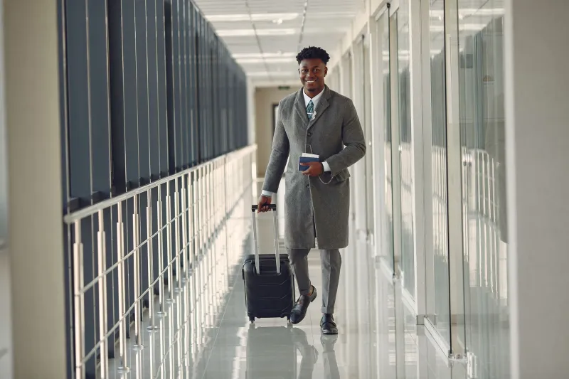 Grounded Before Takeoff: How Flawed Visa and Relocation Planning Derails American Executive Assignments to Saudi Arabia